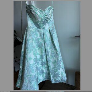 Mint Textured Flowery cocktail midi dress - size 8
